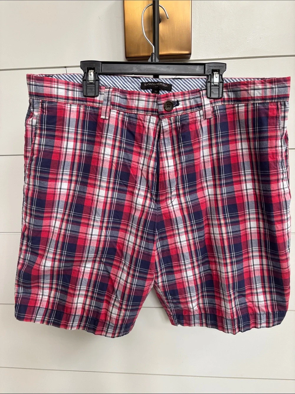 Banana Republic Red, Navy & White Plaid Cotton Shorts